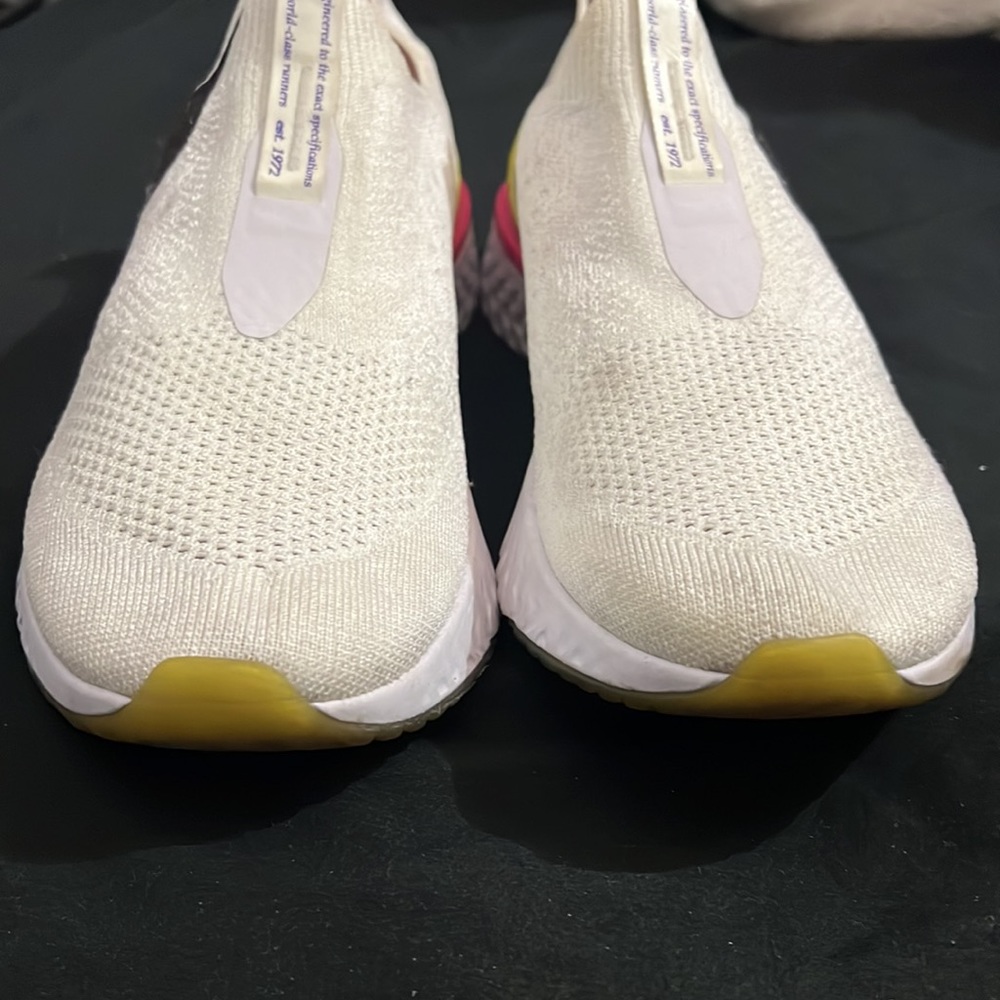 Nike sneakers - Picture 7 of 11